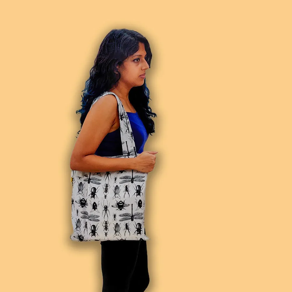 Bag in Bag | multipurpose upcycled cloth shoulder bag