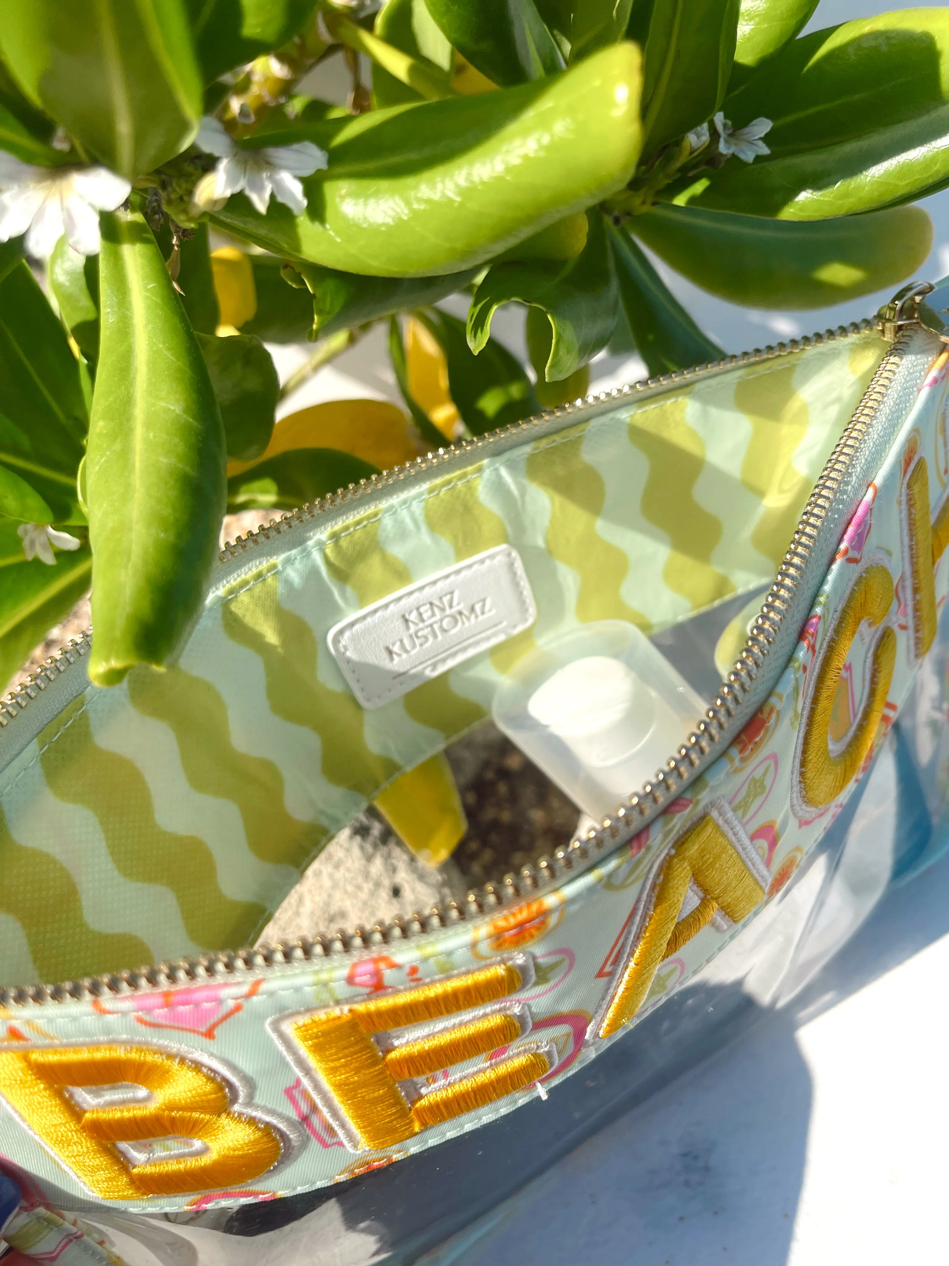 Beach Clear Pouch - Mint Palms