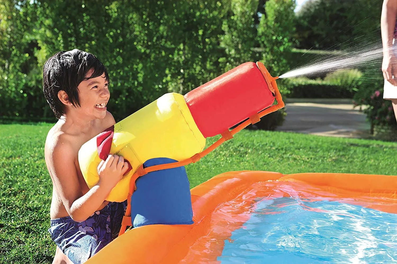 Bestway Turbo Splash Water Zone_Mega Water Park (12' x 10'6" x 8'10"/3.65m x 3.20m x 2.70m)