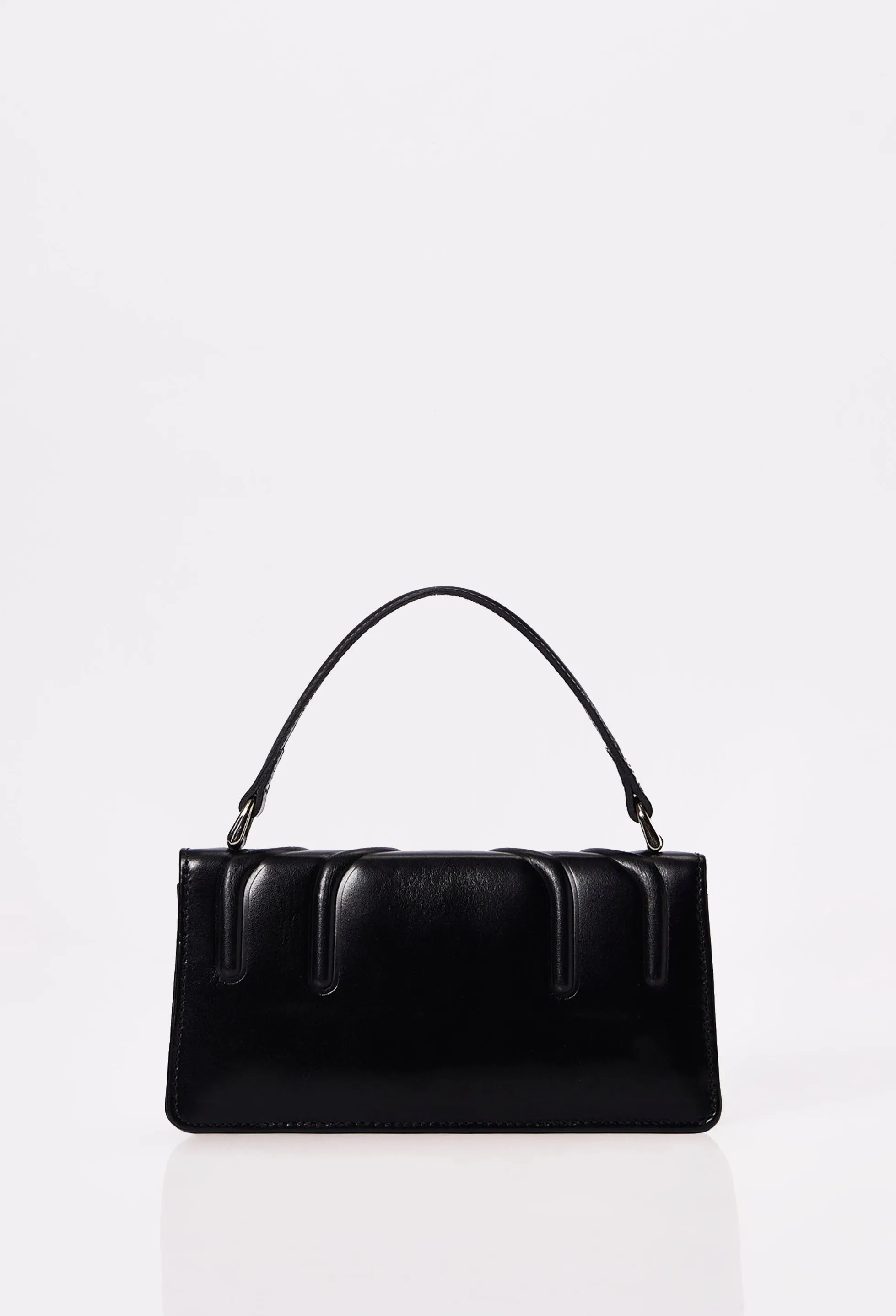 Black Leather Crossbody Flap Bag 'Hilda'