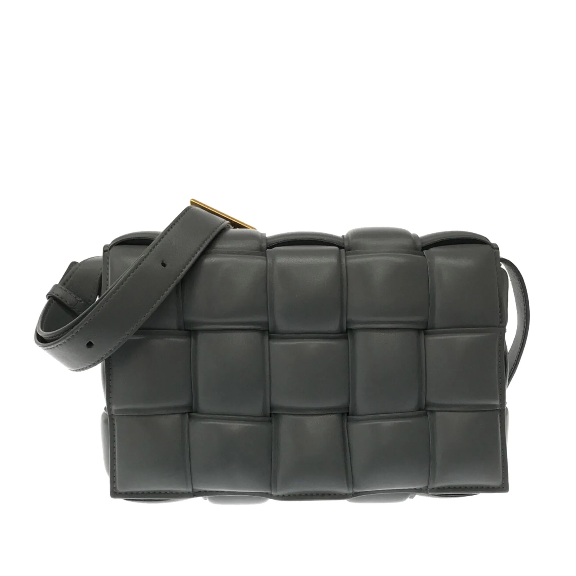 Bottega Veneta Padded Cassette Crossbody Bag (SHG-ZAAKFo)