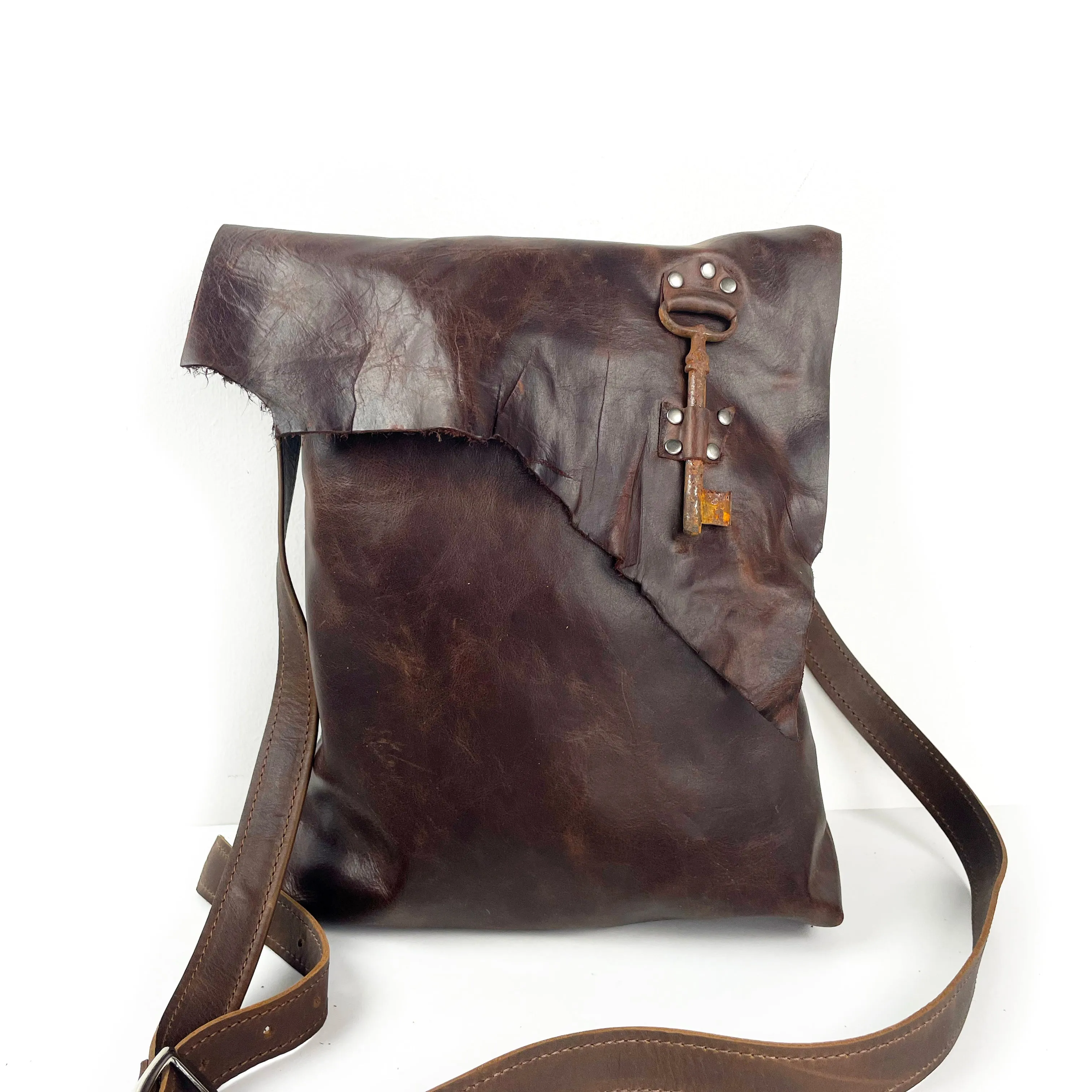 Divina Denuevo Bag: Urban Raw Edge Messenger