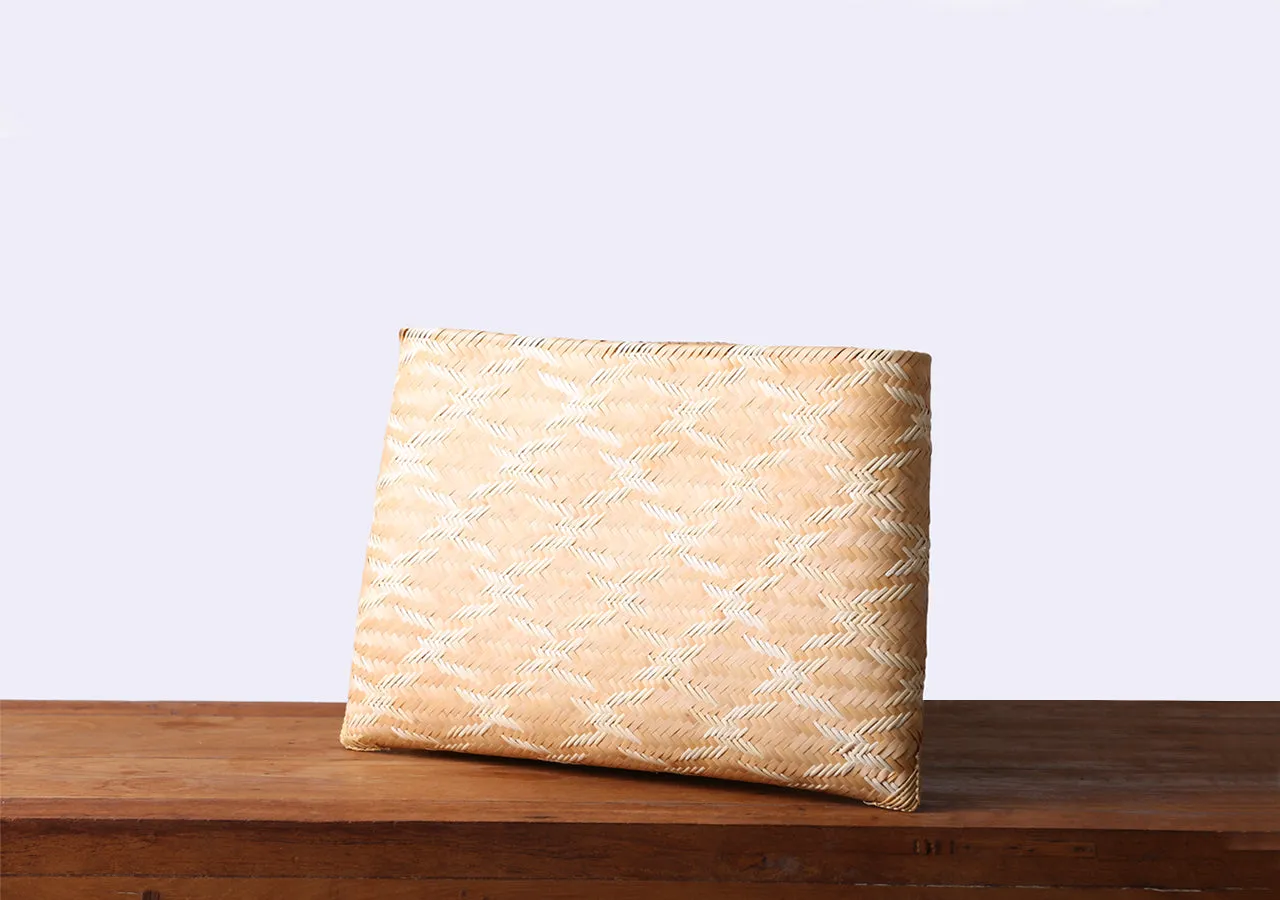 Komkrit - Bamboo Day Clutch