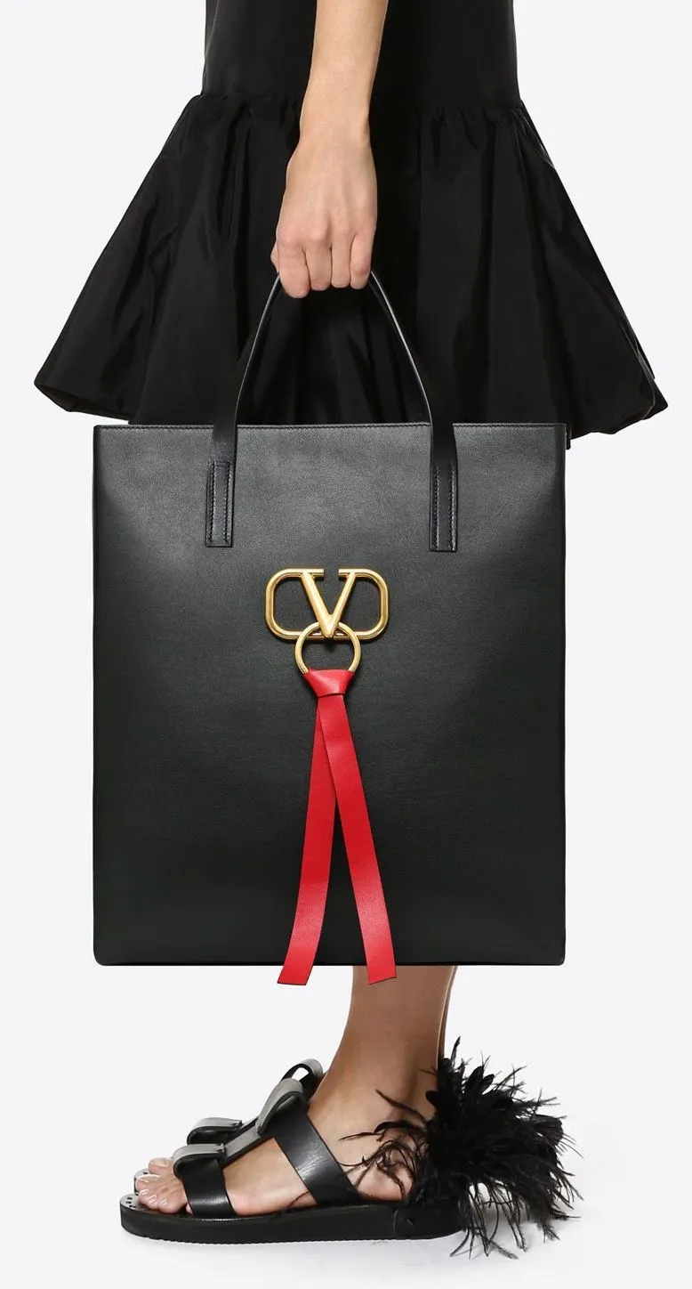 Long Vring Shopping Tote, Black