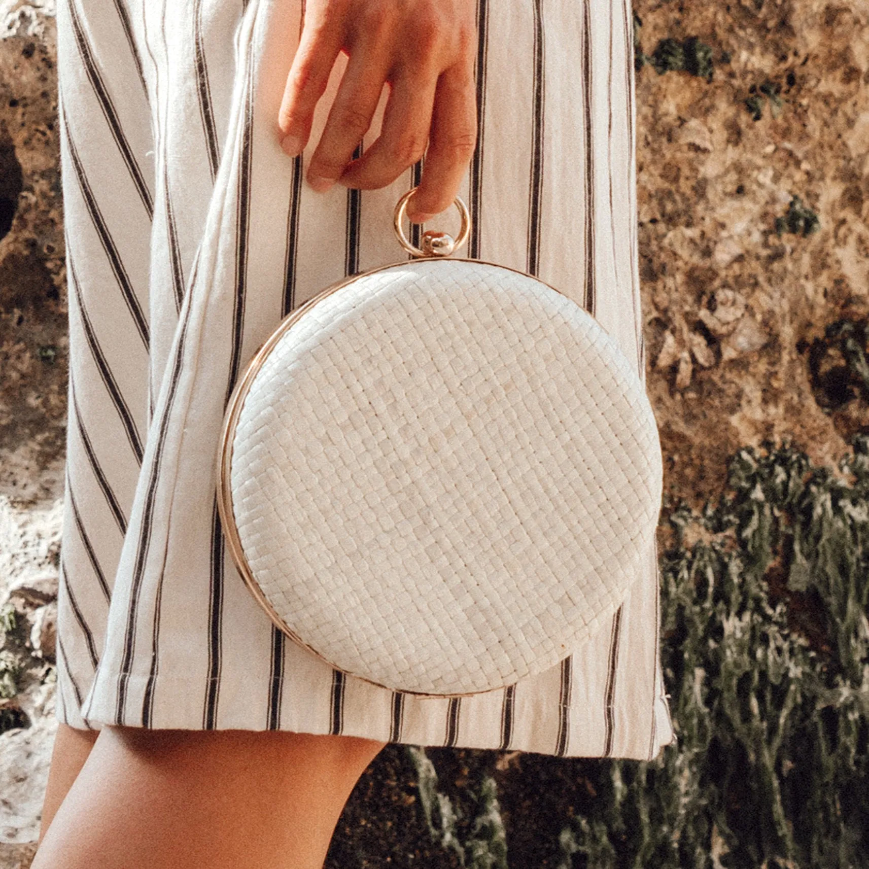 Matta Blanc Woven Hard Clutch