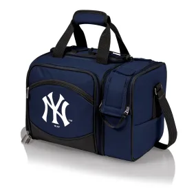 New York Yankees - Malibu Picnic Basket Cooler