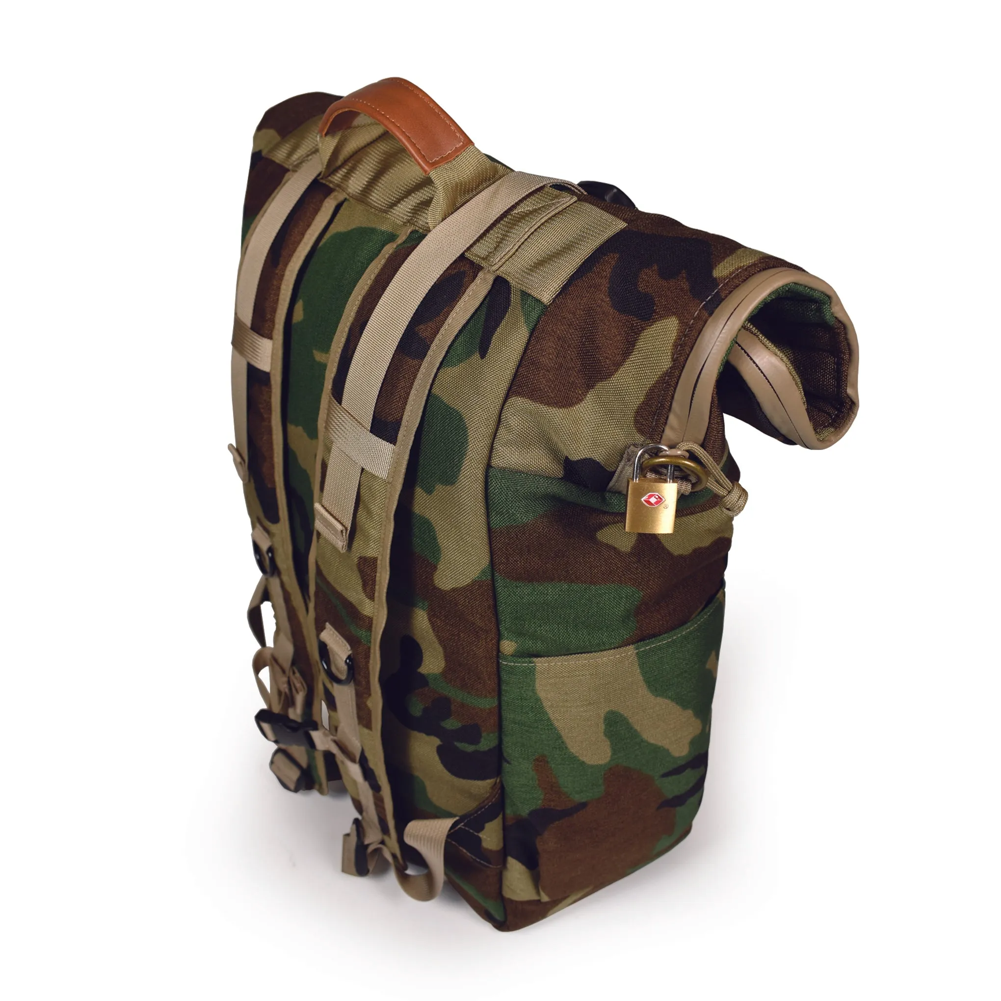 SMELL PROOF BACKPACK "THE SCOUT" - WOODLAND CAMO