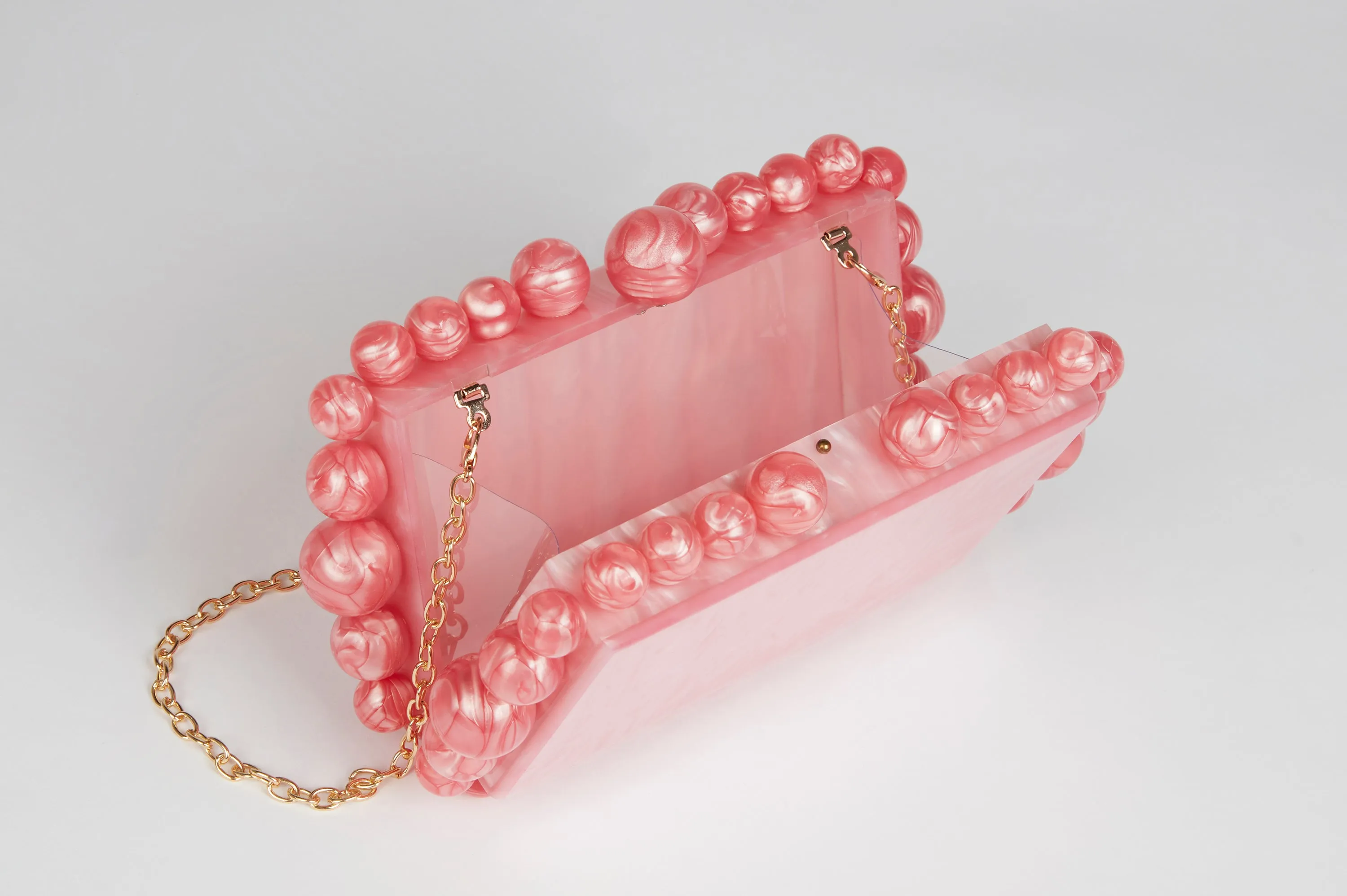 The Amelia Clutch