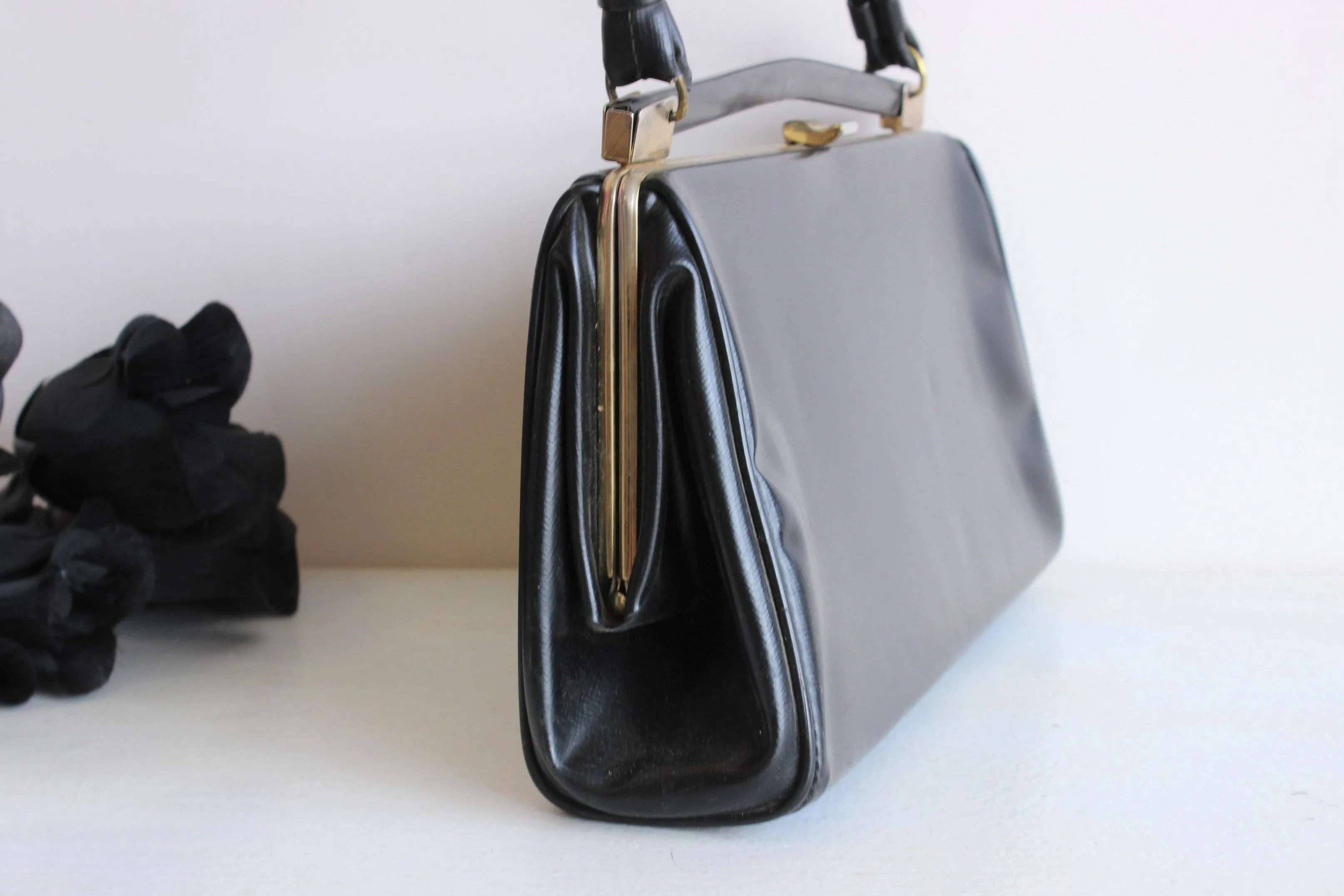 Vintage 1960s Black Honey Bag Purse